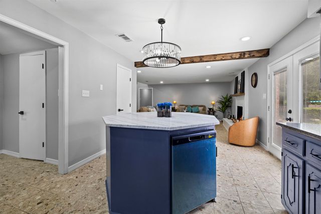 106 Stephanie, Longview, TX 75604