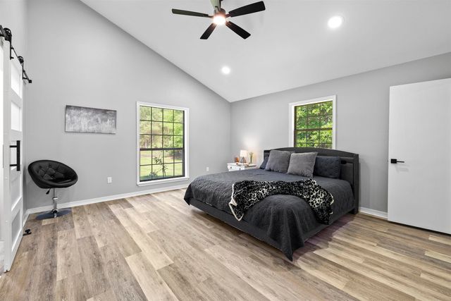106 Stephanie, Longview, TX 75604