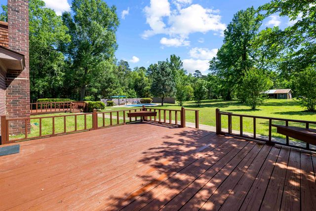106 Stephanie, Longview, TX 75604