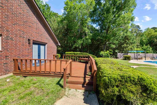 106 Stephanie, Longview, TX 75604