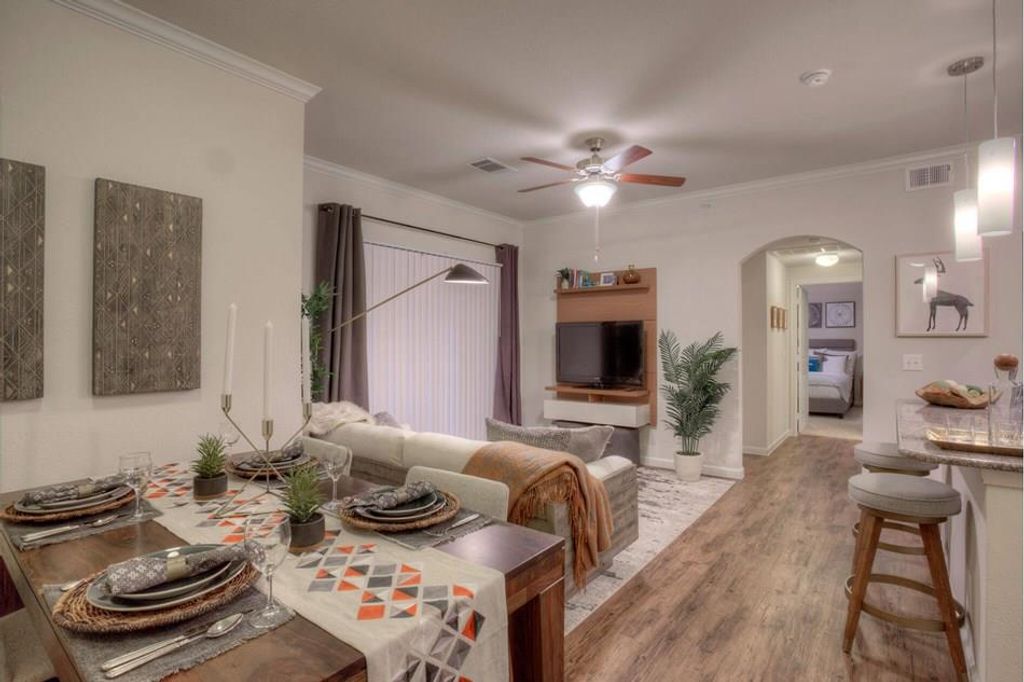 1200 Estancia PKWY 615, Austin, TX 78748