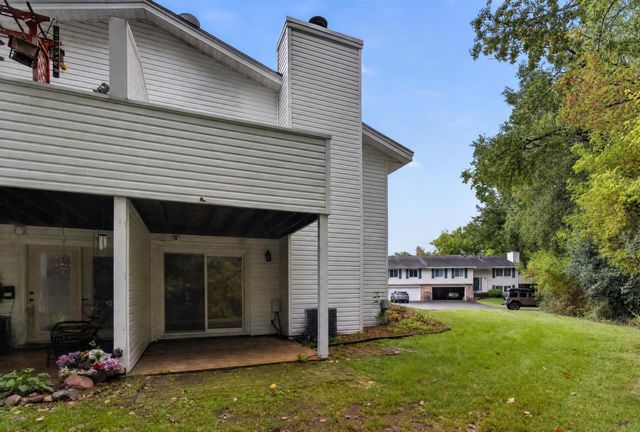 3874 Dolomite Drive, Eagan, MN 55122