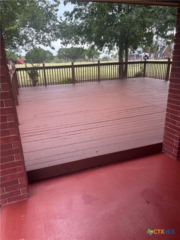 532 Whispering Oaks Drive, Copperas Cove, TX 76522