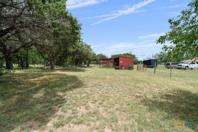 532 Whispering Oaks Drive, Copperas Cove, TX 76522