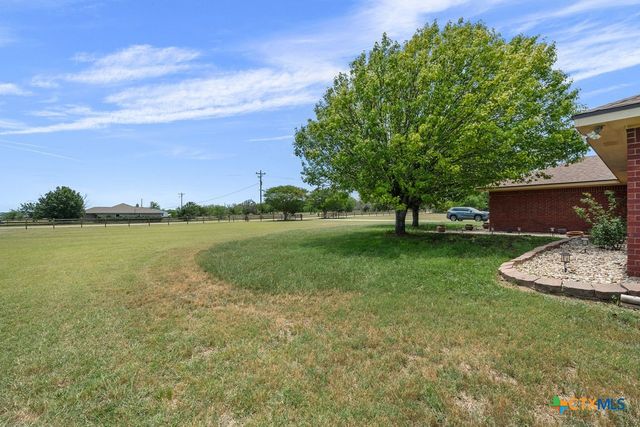 532 Whispering Oaks Drive, Copperas Cove, TX 76522