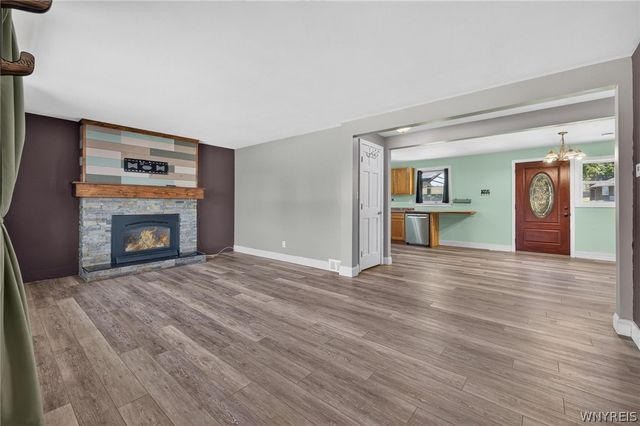 3133 Abbott Road, Orchard Park, NY 14217
