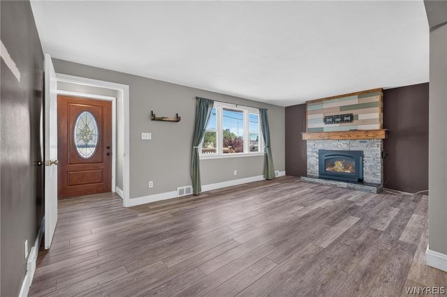 3133 Abbott Road, Orchard Park, NY 14217