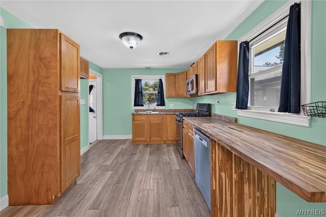 3133 Abbott Road, Orchard Park, NY 14217