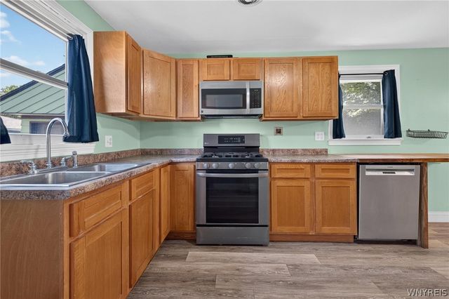 3133 Abbott Road, Orchard Park, NY 14217