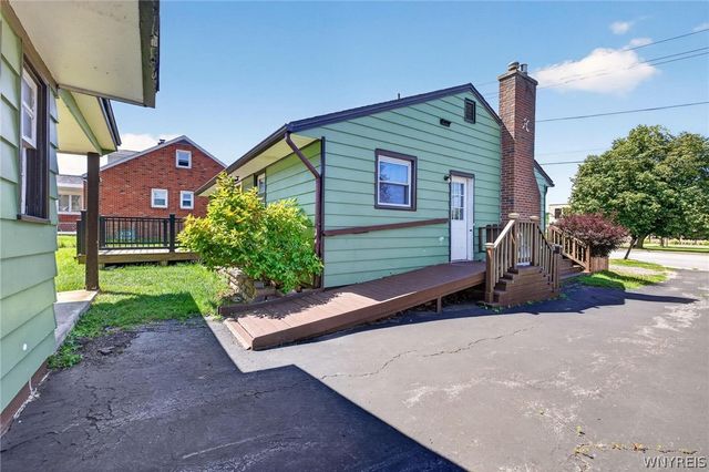 3133 Abbott Road, Orchard Park, NY 14217