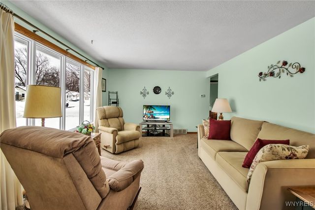 118 Dolphann Drive, Tonawanda, NY 14150