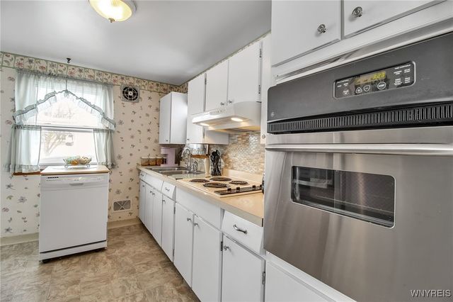 118 Dolphann Drive, Tonawanda, NY 14150