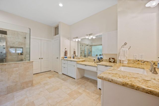 201 Harbor Run Drive, Coldspring, TX 77331