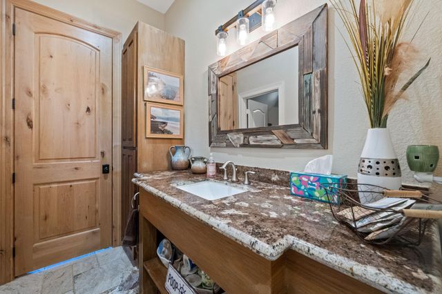 201 Harbor Run Drive, Coldspring, TX 77331