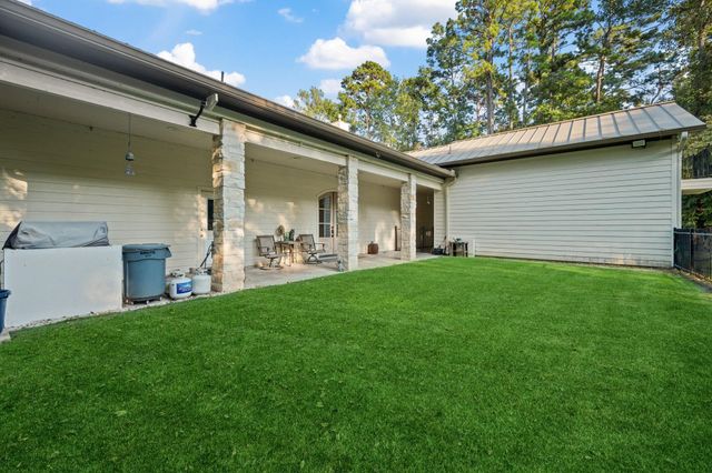 201 Harbor Run Drive, Coldspring, TX 77331