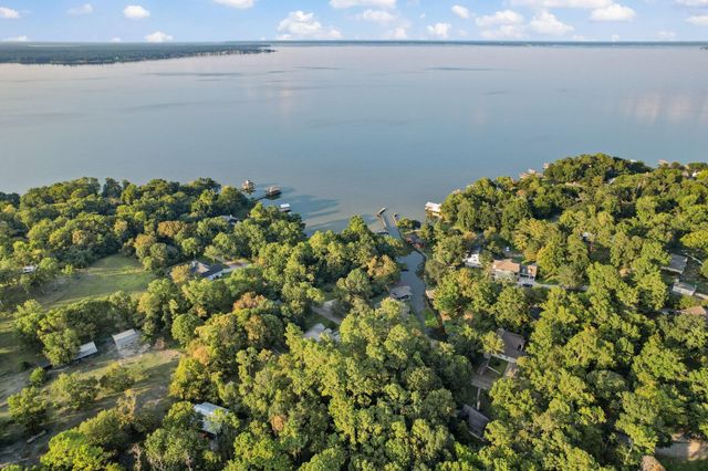 201 Harbor Run Drive, Coldspring, TX 77331