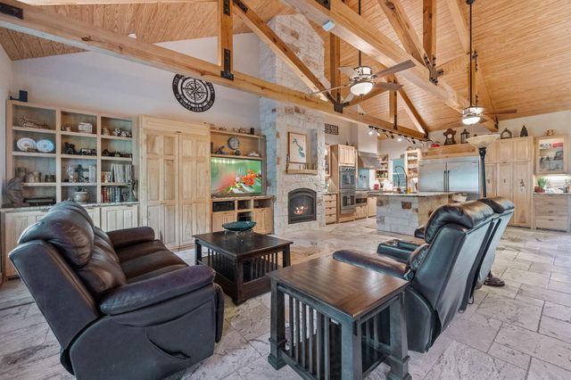 201 Harbor Run Drive, Coldspring, TX 77331