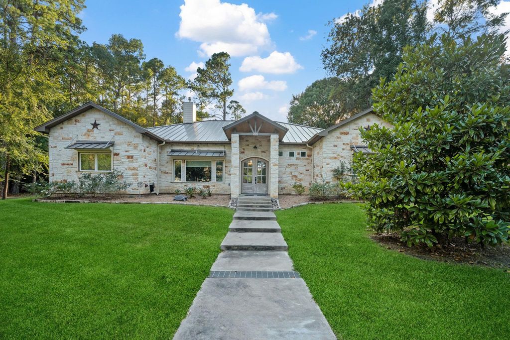 201 Harbor Run Drive, Coldspring, TX 77331