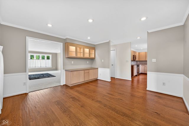 3980 Waycross Drive, Columbus, IN 47203