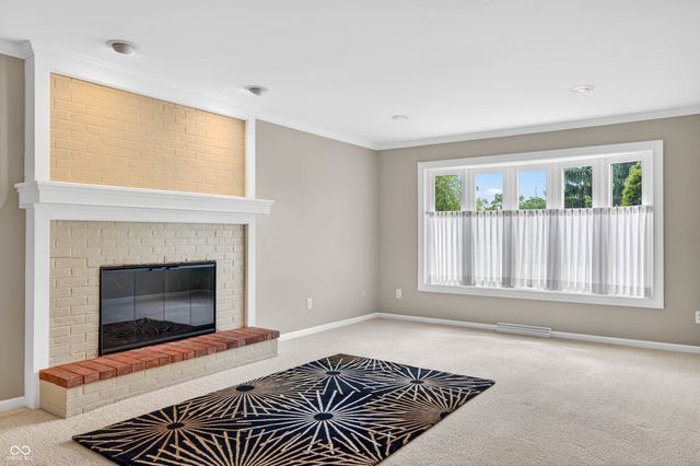 3980 Waycross Drive, Columbus, IN 47203