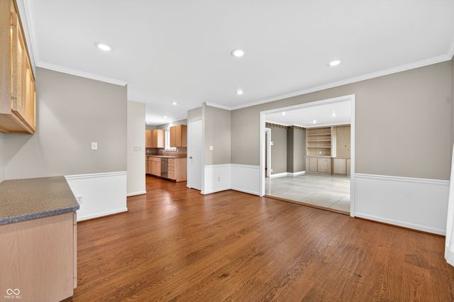 3980 Waycross Drive, Columbus, IN 47203