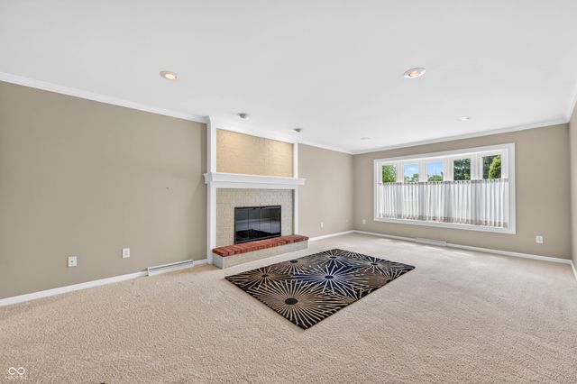 3980 Waycross Drive, Columbus, IN 47203