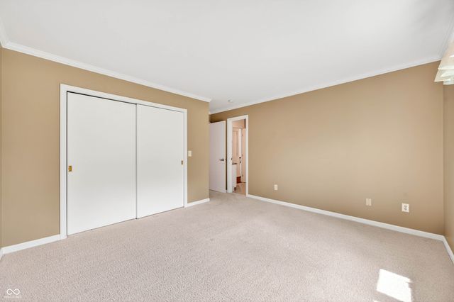 3980 Waycross Drive, Columbus, IN 47203