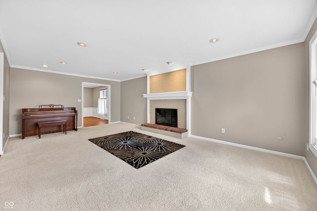 3980 Waycross Drive, Columbus, IN 47203