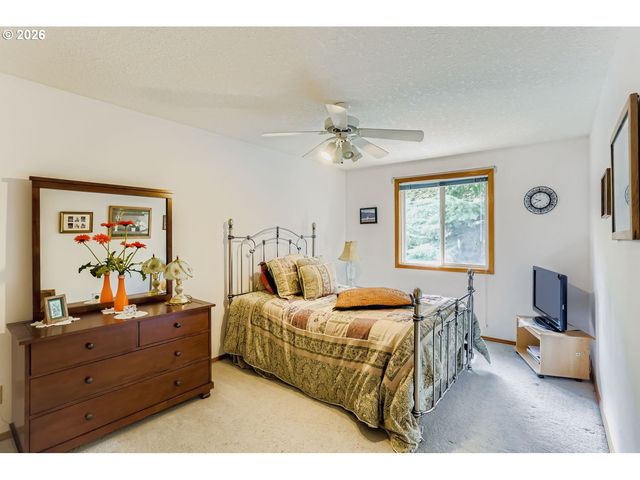 8225 Sw GEARHART Dr, Beaverton, OR 97007