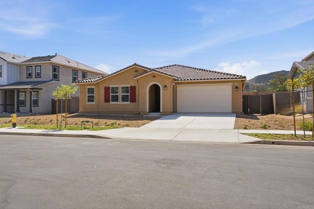 3521 Butler Place, Escondido, CA 92027