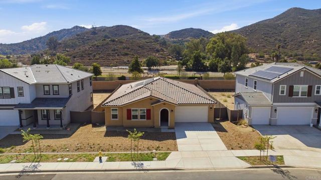 3521 Butler Place, Escondido, CA 92027