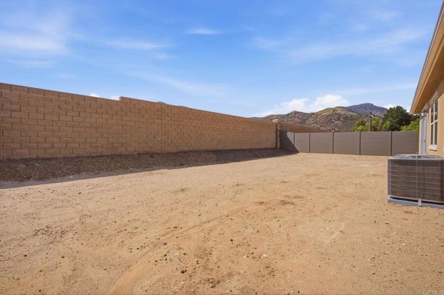 3521 Butler Place, Escondido, CA 92027
