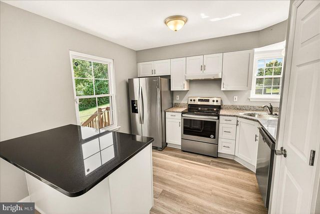 5601 ROCKLEDGE CT, Frederick, MD 21703