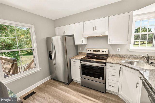 5601 ROCKLEDGE CT, Frederick, MD 21703