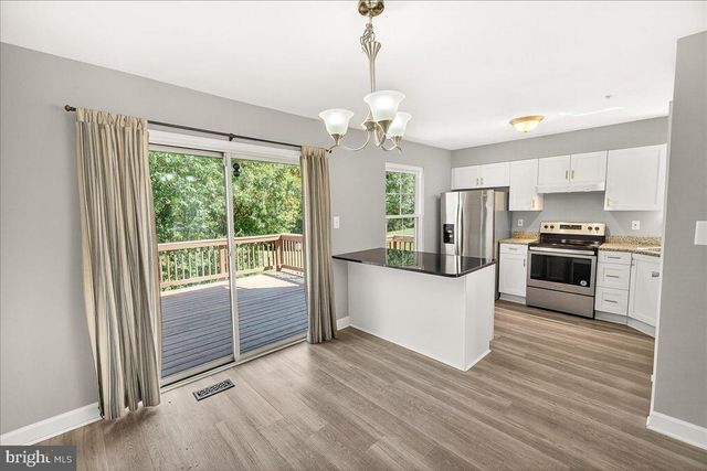 5601 ROCKLEDGE CT, Frederick, MD 21703