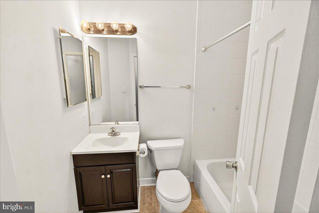 5601 ROCKLEDGE CT, Frederick, MD 21703