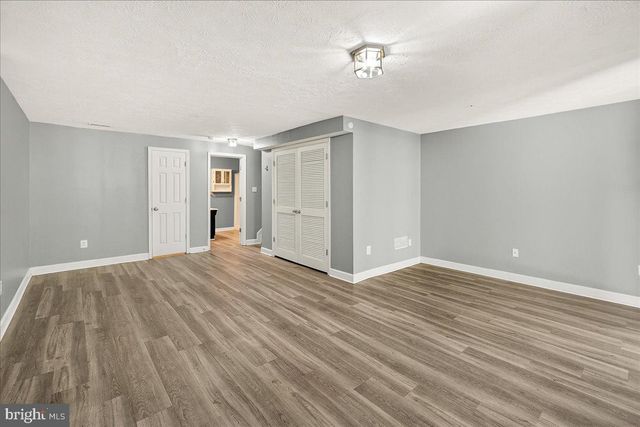 5601 ROCKLEDGE CT, Frederick, MD 21703