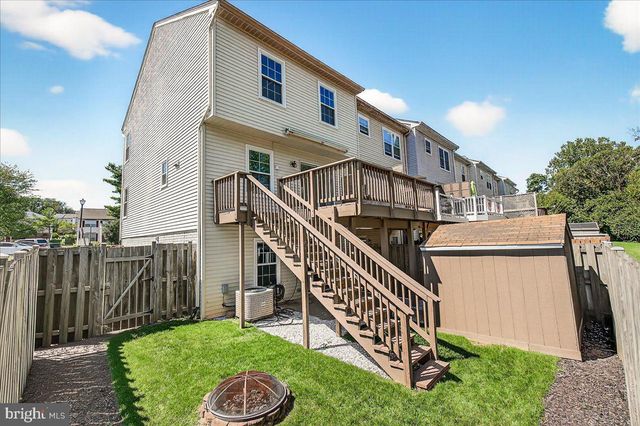 5601 ROCKLEDGE CT, Frederick, MD 21703