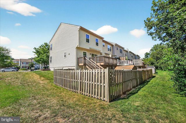 5601 ROCKLEDGE CT, Frederick, MD 21703