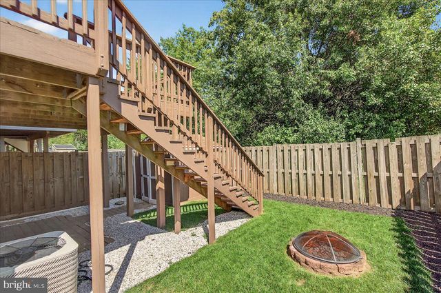 5601 ROCKLEDGE CT, Frederick, MD 21703