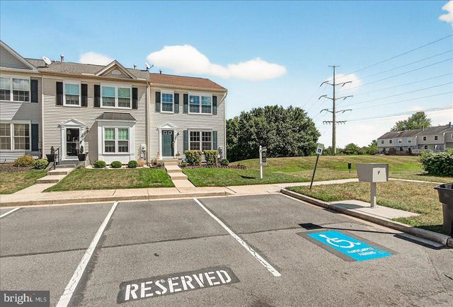 5601 ROCKLEDGE CT, Frederick, MD 21703