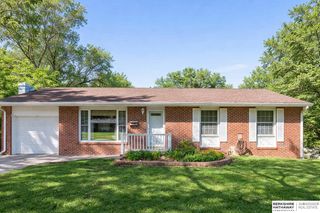 1216 Hillcrest Drive, Bellevue, NE 68005