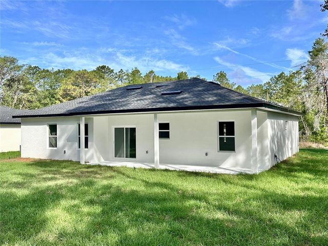 7983 N POCONO DRIVE, Citrus Springs, FL 34434