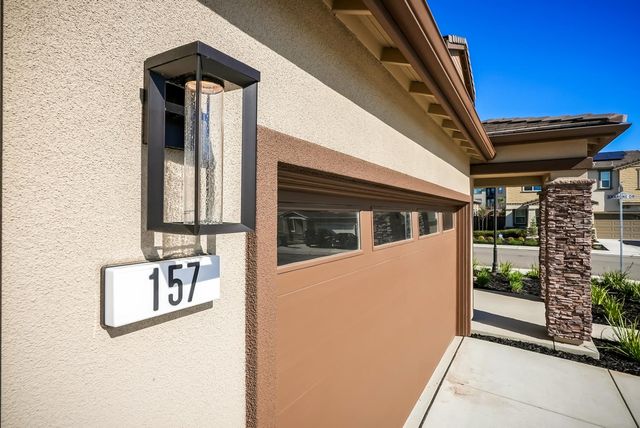 157 Bodega Dr, Lodi, CA 95240