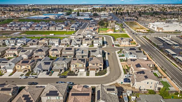 157 Bodega Dr, Lodi, CA 95240