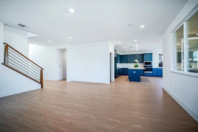 157 Bodega Dr, Lodi, CA 95240