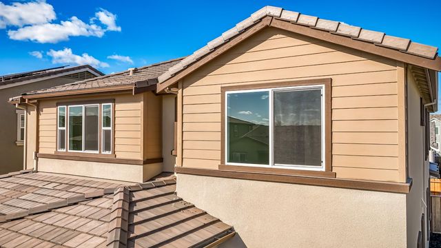 157 Bodega Dr, Lodi, CA 95240