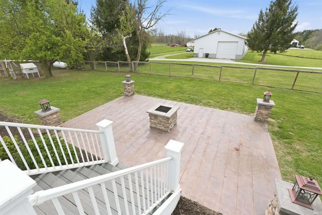 3724 E 550 S-57 Road, Churubusco, IN 46723