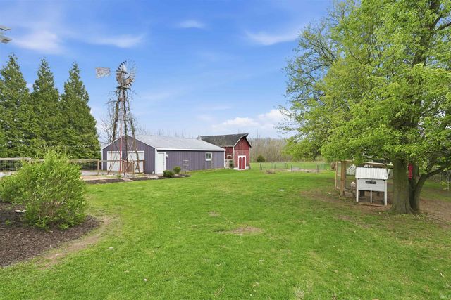 3724 E 550 S-57 Road, Churubusco, IN 46723
