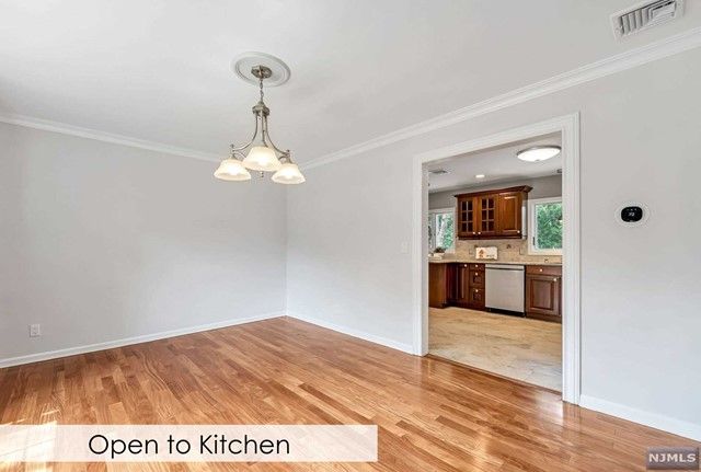 581 Highland Avenue, Ridgewood, NJ 07450
